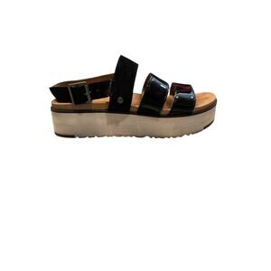 Ugg women’s black sandals size 7